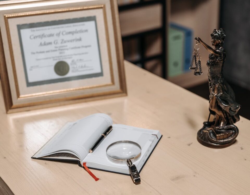 Aplicativos para Modelos de Certificados e Diplomas Aplicativos para Modelos de Certificados e Diplomas
