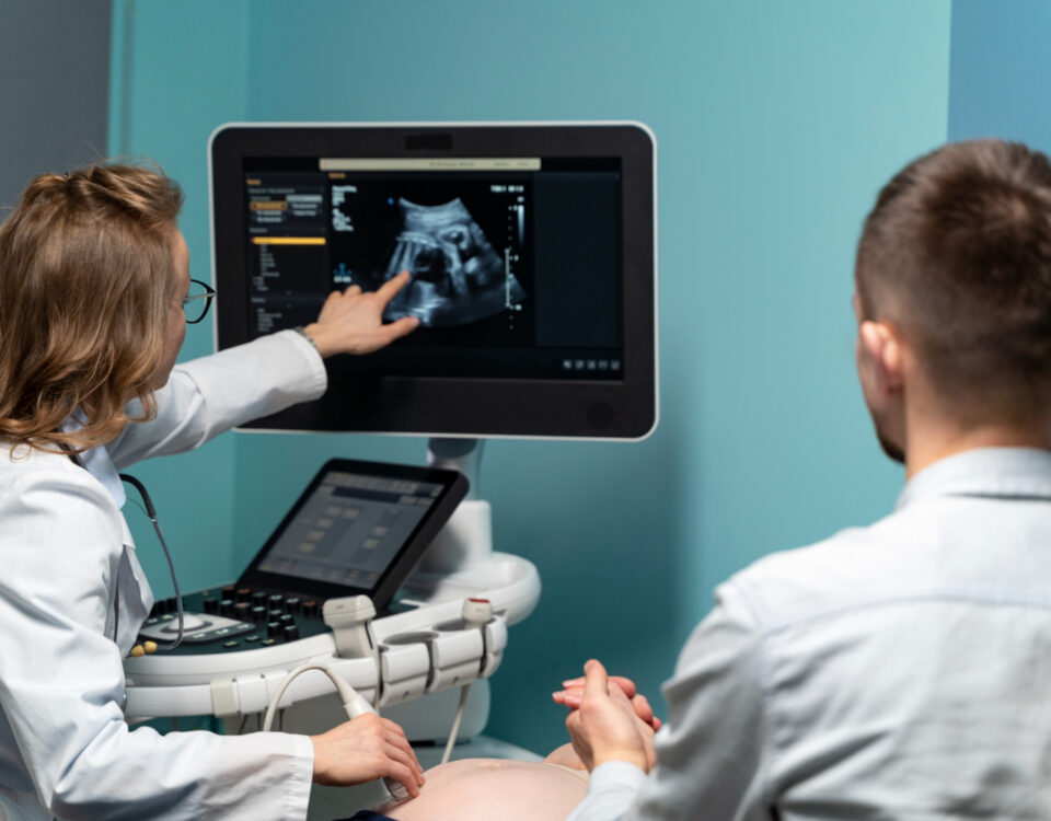 Plataformas de gestão que agilizam a manutenção de equipamentos médicos Plataformas de gestão que agilizam a manutenção de equipamentos médicos