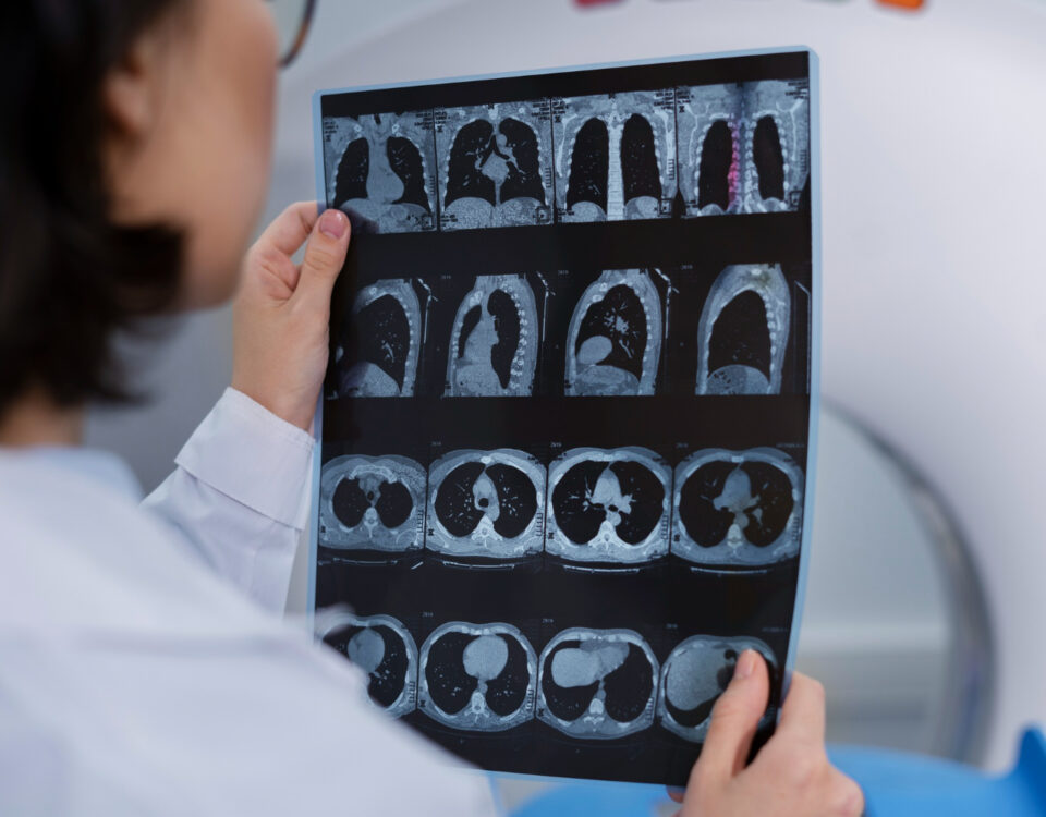 Aplicativos que otimizam a manutenção de equipamentos de imagem médica Aplicativos que otimizam a manutenção de equipamentos de imagem médica