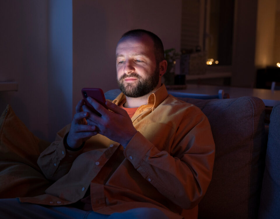 Quais os melhores aplicativos para assistir animes legalmente? Quais os melhores aplicativos para assistir animes legalmente?