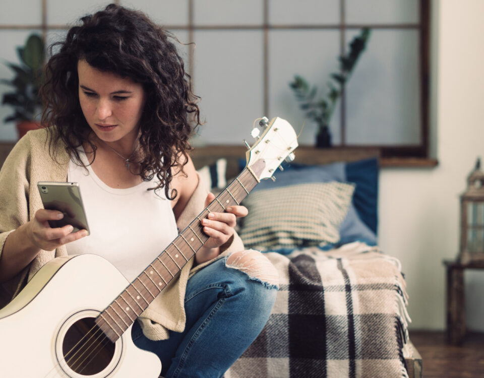 Quais apps ajudam a afinar qualquer instrumento? Quais apps ajudam a afinar qualquer instrumento?