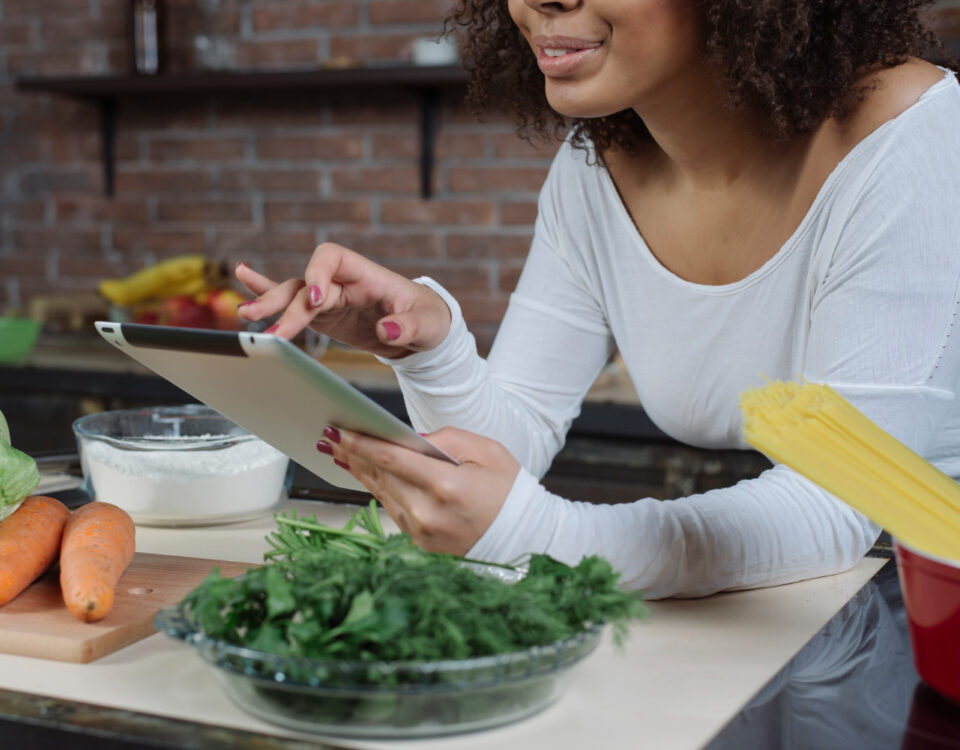 Plataformas com receitas saudáveis e personalizáveis Plataformas com receitas saudáveis e personalizáveis