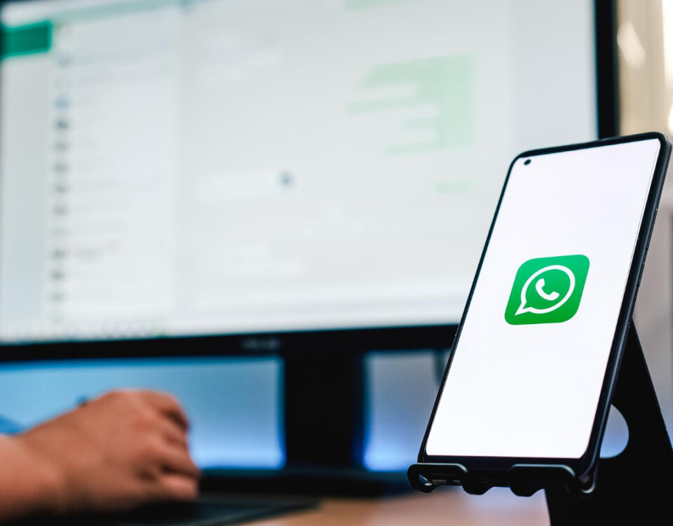 Top 5 softwares para criar chatbot no WhatsApp Top 5 softwares para criar chatbot no WhatsApp