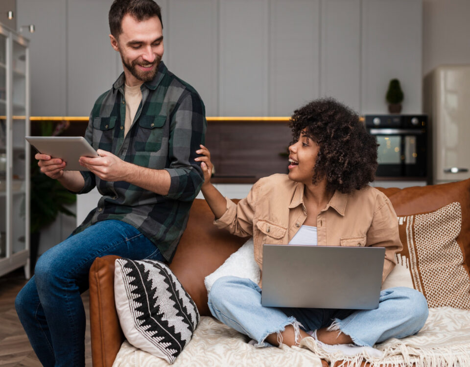 Plataformas que ajudam a encontrar o imóvel ideal mais rápido Plataformas que ajudam a encontrar o imóvel ideal mais rápido