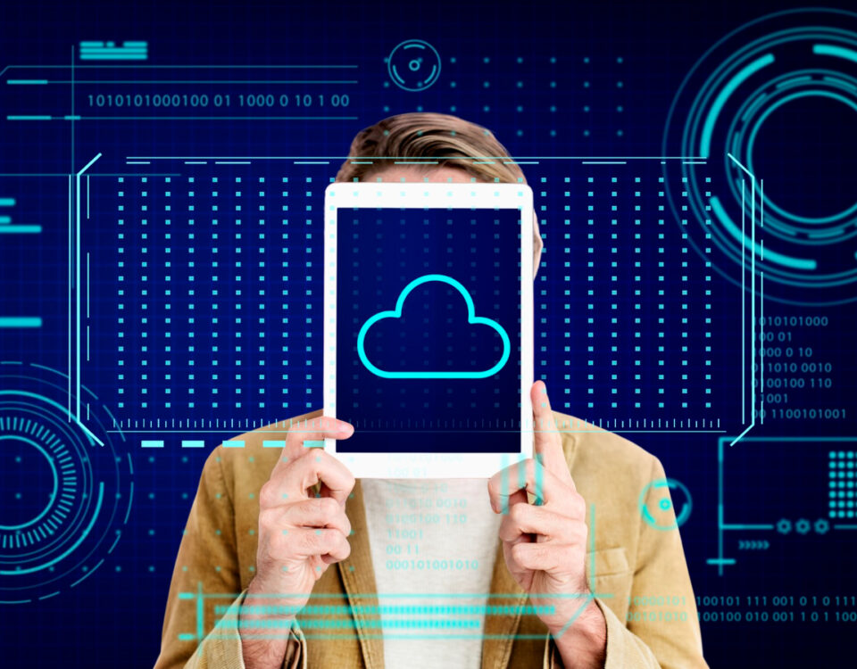 Mapeamento de softwares para gestão de nuvem corporativa Mapeamento de softwares para gestão de nuvem corporativa