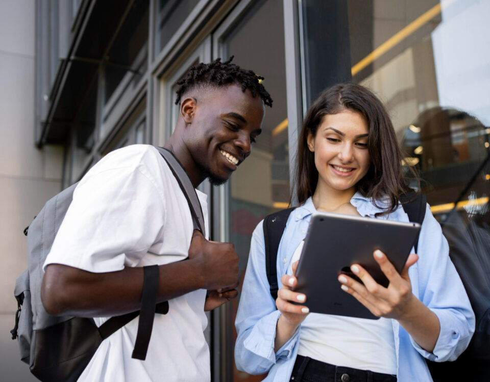 Fluxos no eSocial: como anexar atestados sem dor de cabeça Fluxos no eSocial: como anexar atestados sem dor de cabeça
