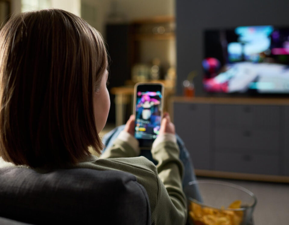 Apps de streaming disputam atenção além dos filmes