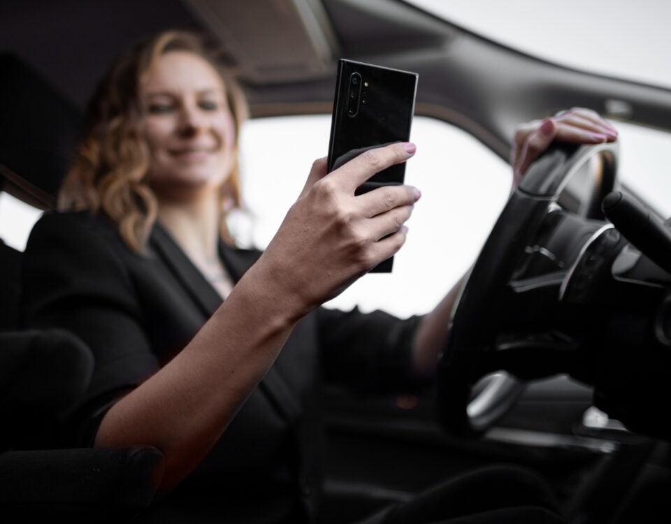 Apps tornam a mídia em carros mais responsiva Apps tornam a mídia em carros mais responsiva
