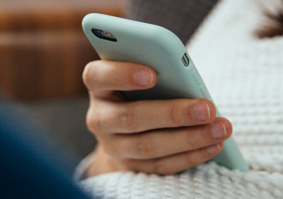 Busca por tratamentos estéticos fica mais digital e plataformas especializadas ganham espaço